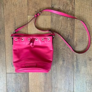 Vera Bradley neon hot pink bucket purse crossbody